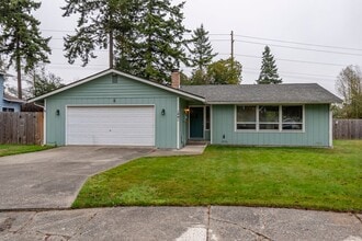 Building Photo - 1491 SW Robertson Dr