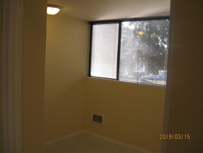 Photo - 1551 Building Apartment