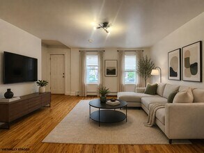 Building Photo - 146 Webster Ave