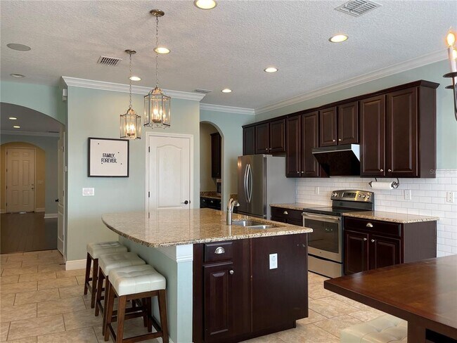 Building Photo - 14551 Yellow Butterfly Rd