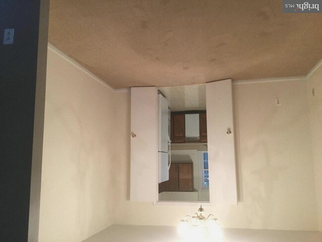 Foto del edificio - 4681 Forestdale Dr