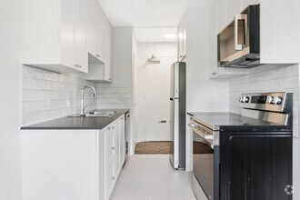 Interior Photo - 2360 Weston Road