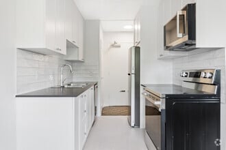 Interior Photo - 2360 Weston Road
