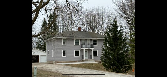 Foto del edificio - 13496 Velp Ave