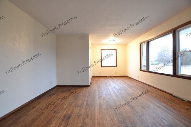 Foto del edificio - 125 Saint Joseph Ave