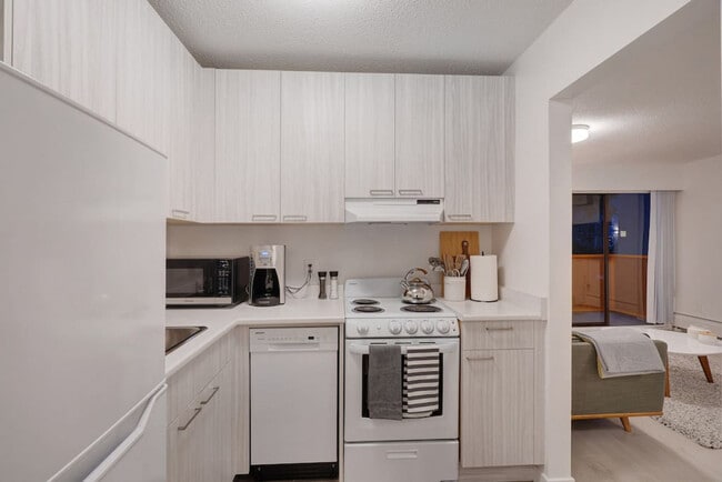 Photo du bâtiment - 1855 W 2nd Ave