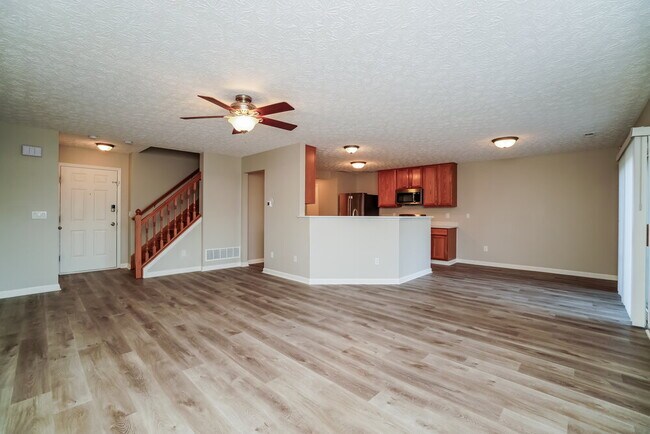 Building Photo - 5763 Coldcreek Dr