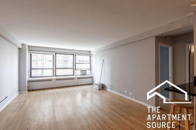 Building Photo - 4180 N Marine Dr