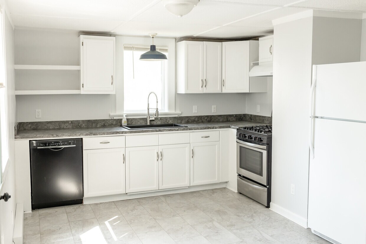 39 Calais St, South Portland, ME 04106 House Rental in South Portland, ME