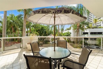 Building Photo - 3610 Yacht Club Dr