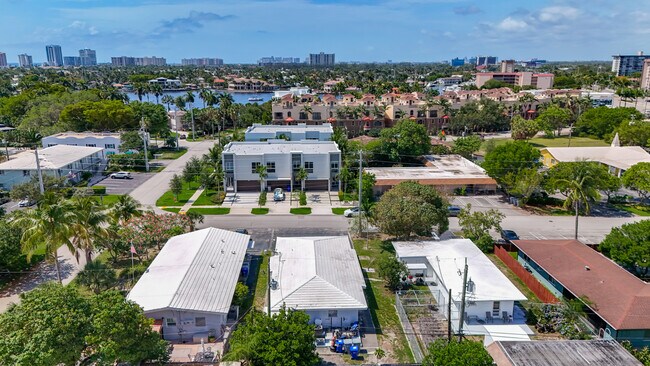 Foto del edificio - 2275 SE 6th St