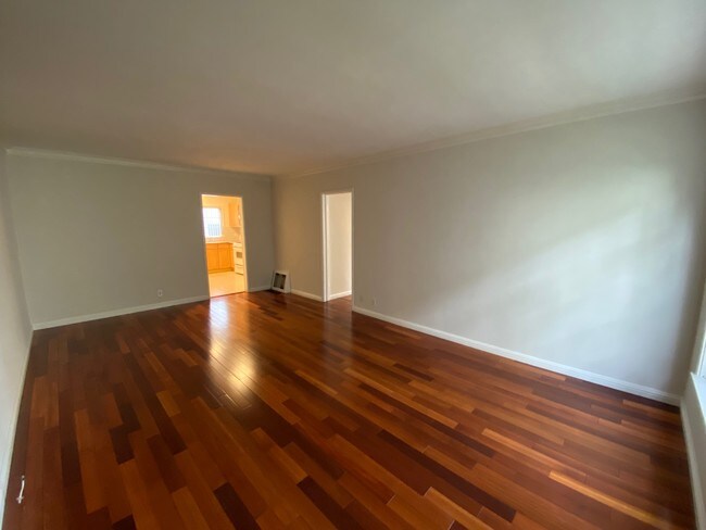 Foto del edificio - 1316 N Citrus Ave