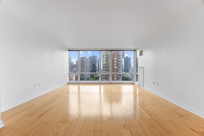 Foto del edificio - 2 2nd St