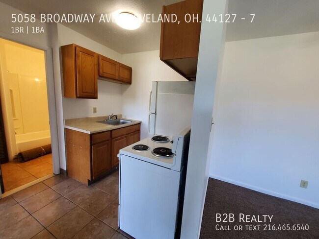Foto del edificio - 5058 Broadway Ave
