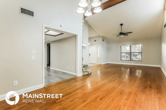 Building Photo - 4048 Chelsea Ln