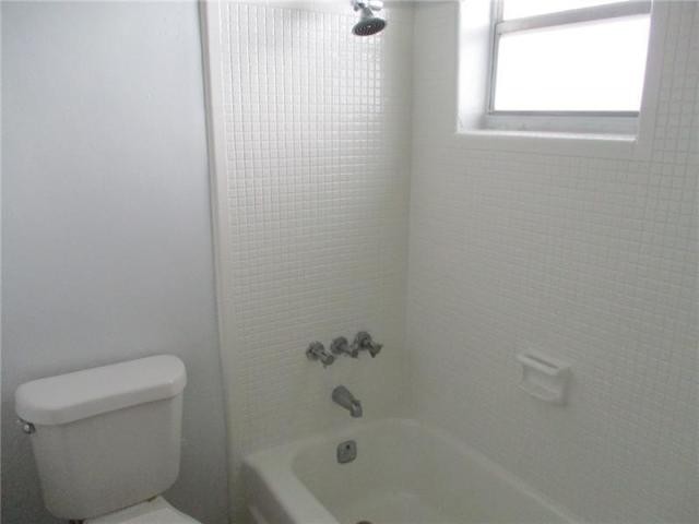 Building Photo - 3380 NW 30th St