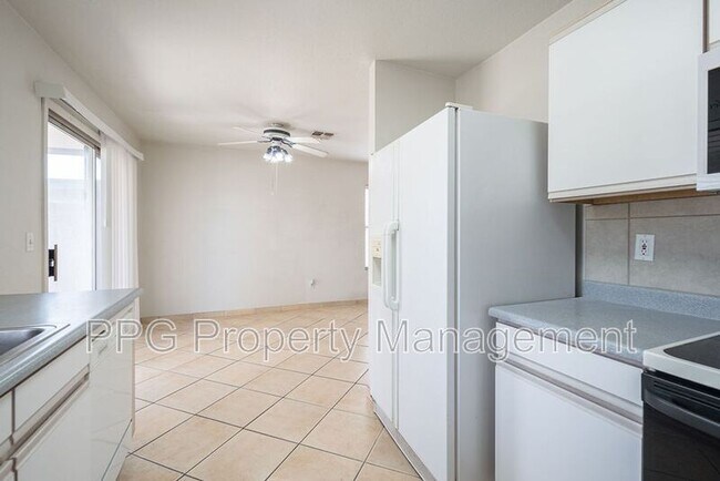 Foto del edificio - 13628 W Fargo Dr