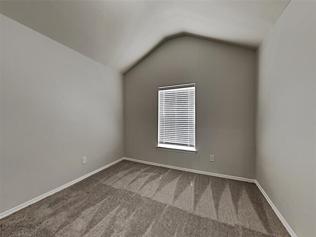 Building Photo - 6806 Durango Creek Dr