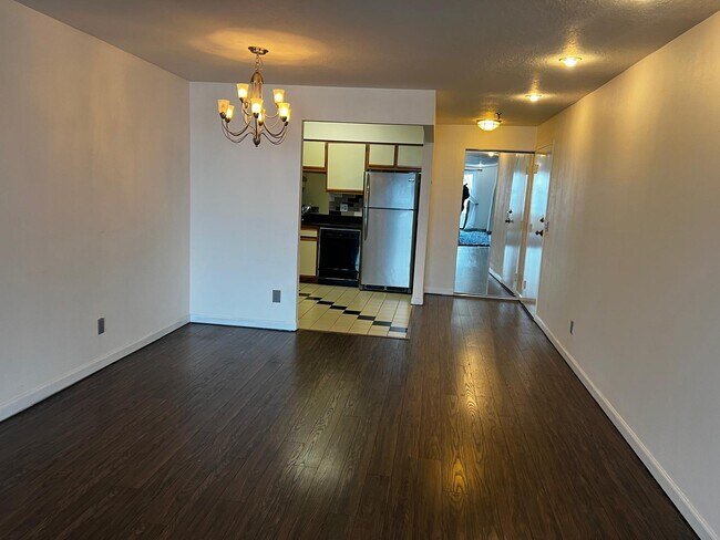 Foto del edificio - 382 Ocean Ave