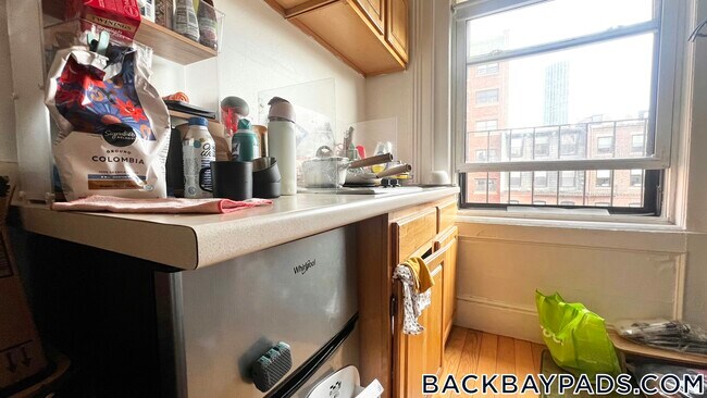 Foto del edificio - 405 Beacon St