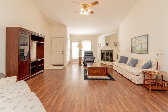 Foto del edificio - 137 Hillabee Ct