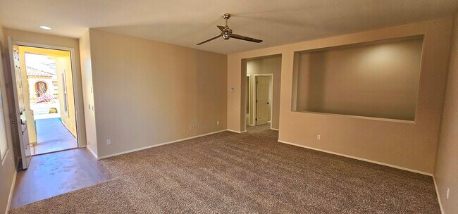Building Photo - 40091 W Mary Lou Dr
