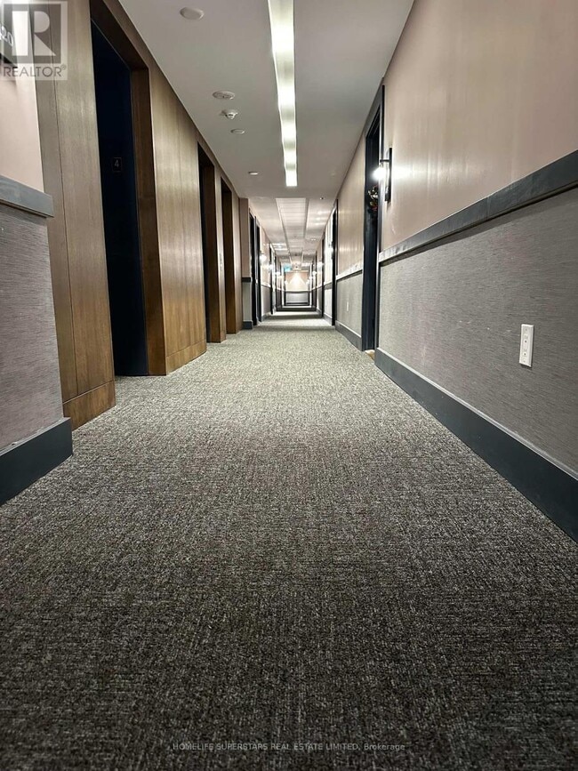 Building Photo - 2782 Barton St E