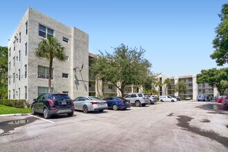 Building Photo - 9311 Orange Grove Dr