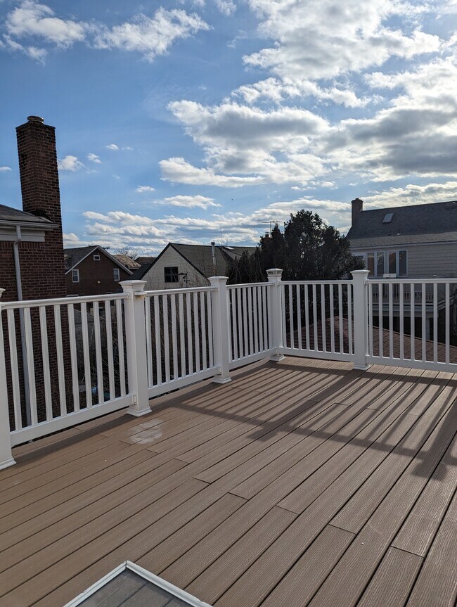 Foto del edificio - 427 Beach 139th St