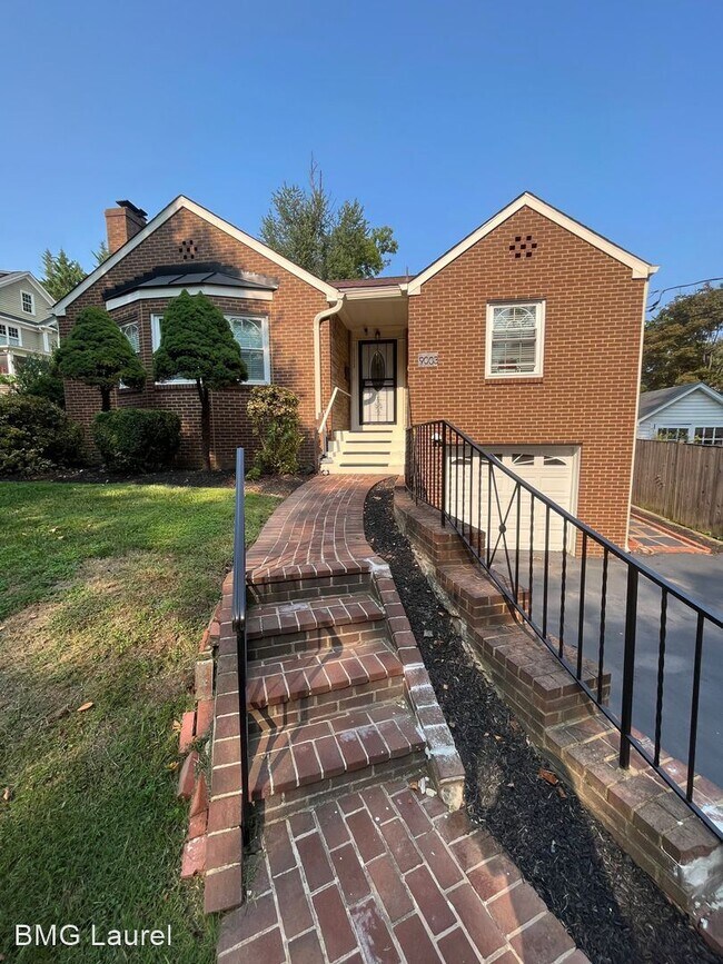 Building Photo - 3 br, 2 bath House - 9003 3rd Ave