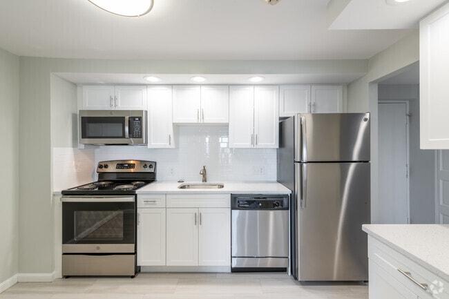 Interior Photo - Ocean Point Apartments