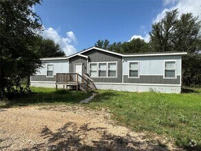 Building Photo - 685 Eileens Way