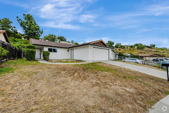Building Photo - 6046 Reo Pl