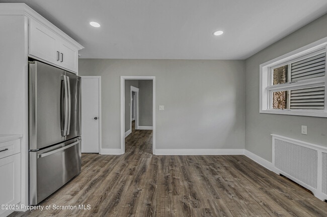 Building Photo - 1805 Farr St
