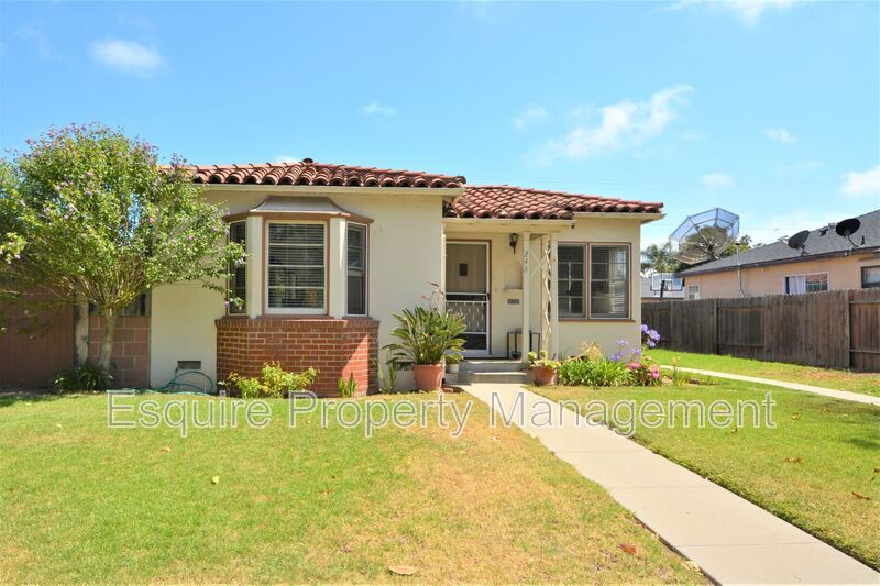 Primary Photo - 248 Palm Dr