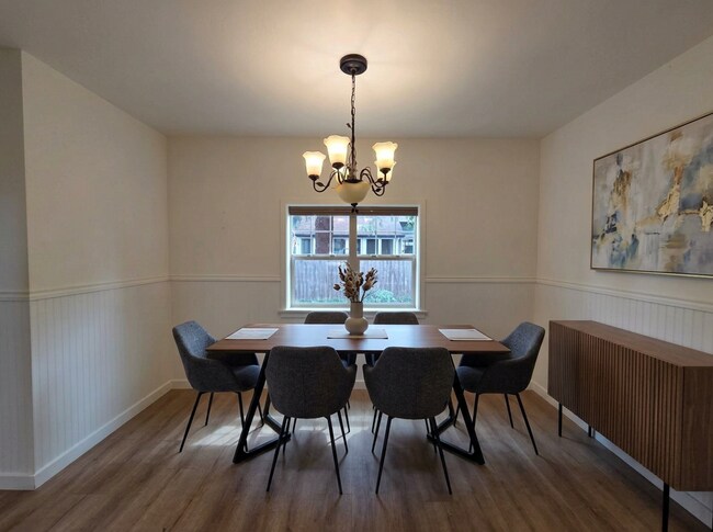 Foto del edificio - 907 Bellview Ave
