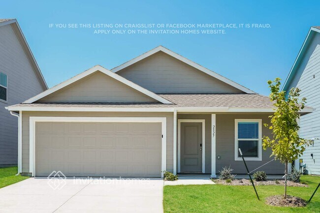 Building Photo - 2827 Tennessee Walker Wy