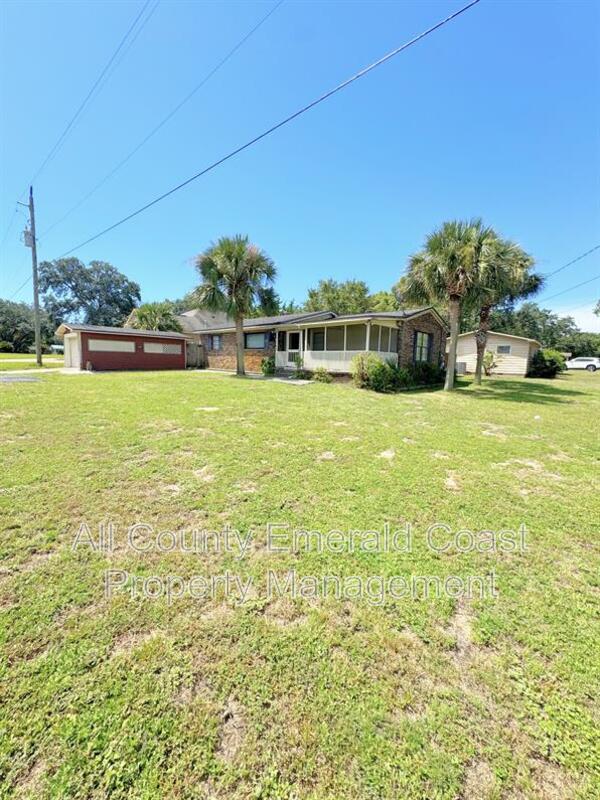 Foto del edificio - 733 Beach Dr