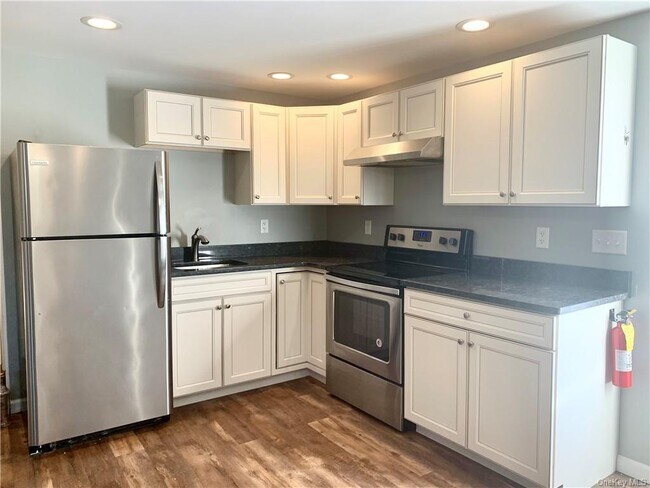 Building Photo - 3109 NY-208
