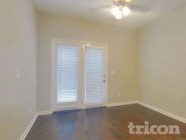 Building Photo - 121 Hickory Sta Ln