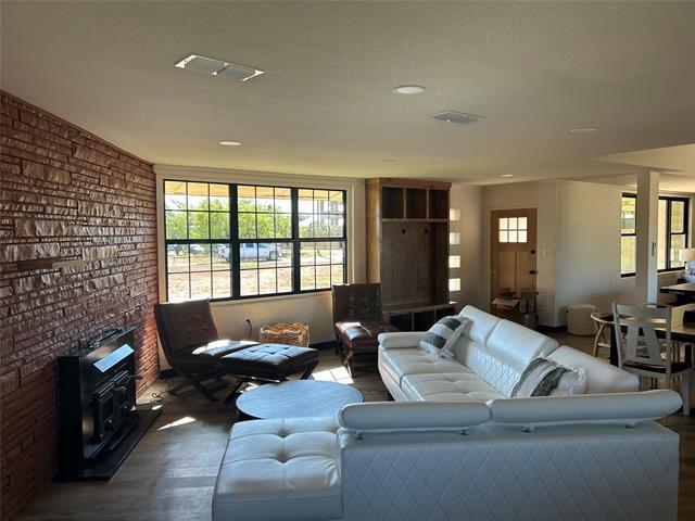 Foto del edificio - 5400 Ridgeline Dr