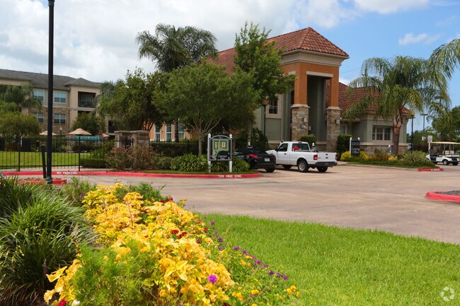 Emerson Park Apartment Homes Rentals Webster, TX