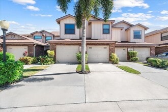 Building Photo - 400 Crosswinds Dr