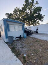 Building Photo - 203 Hibiscus Pkwy W