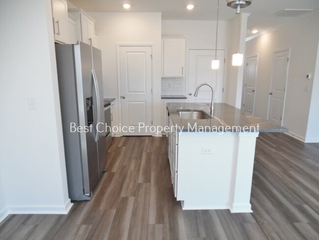 Foto del edificio - 245 Brown Cir