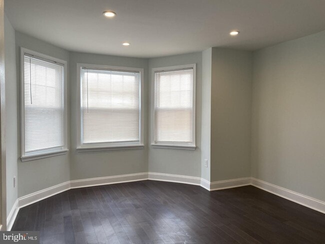 View into Primary bedroom - 7207 Buist Ave