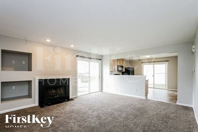 Foto del edificio - 9214 Allegro Dr