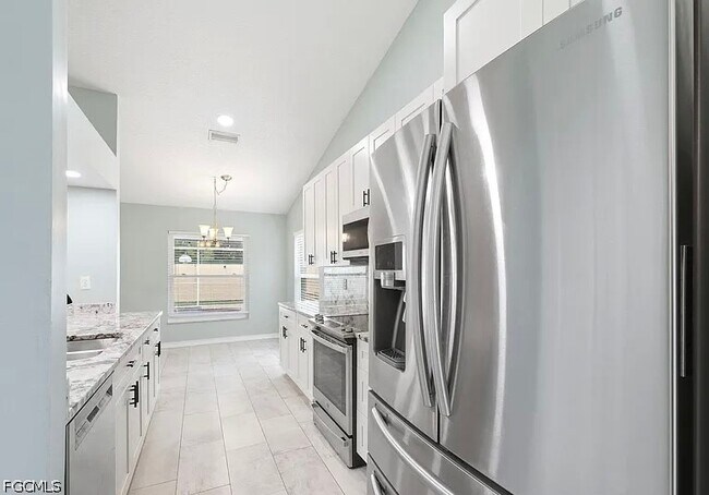 Foto del edificio - 11421 Glenmont Dr