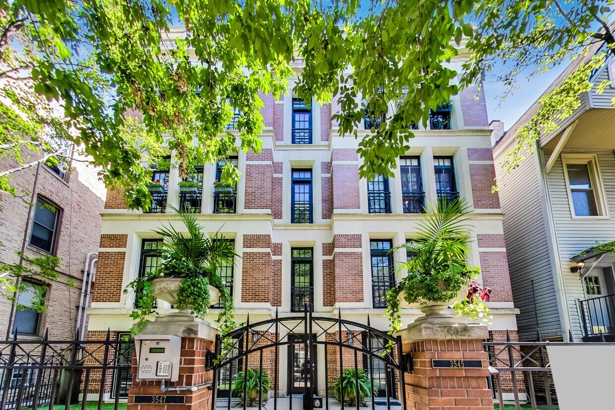 Foto principal - 3545 N Fremont St