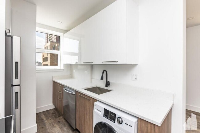 Foto del edificio - 1 bedroom in Chicago IL 60640